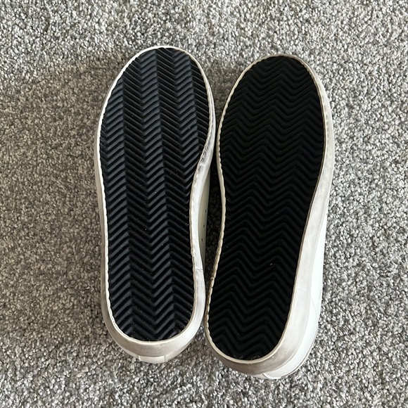 (NWT) Sam Edelman Aubrie sneakers size 5 - Picture 3 of 12